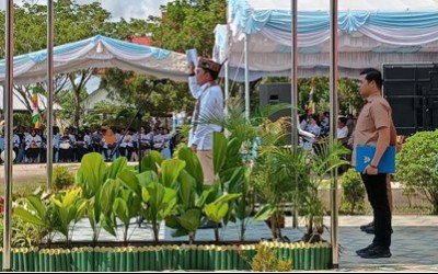 HGN 2025: Guru Hebat, Indonesia Kuat: Gubernur Kalteng Hadiri HGN di SMAN 5 Palangka Raya