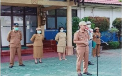 Plt. Kadisdik Hadiri Upacara Virtual SMAN 5 Palangka Raya: Tetaplah Berjuang di Tengah Pandemi dengan Penguatan Karakter